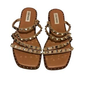 Steve Madden Brown Pyramid Stud Slide Sandals 8.5